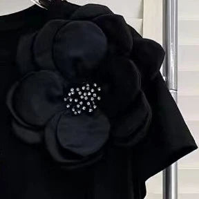 3D Beaded Flowers Stitch Short Sleeve Tshirt Three-Dimensional Big Flower Decorative Loose Casual T-shirt for Women Cotton Tops