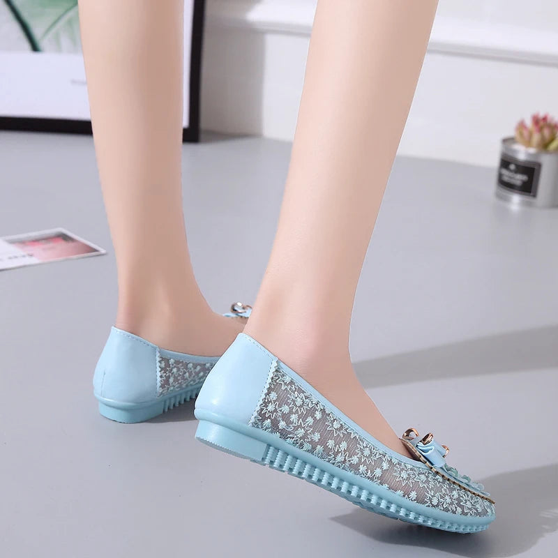 Summer Breathable Solid Color Vulcanized Shoes Floral Embroidery Bowknot Loafers Women Non-slip Flower Sneakers Chaussure Femmes
